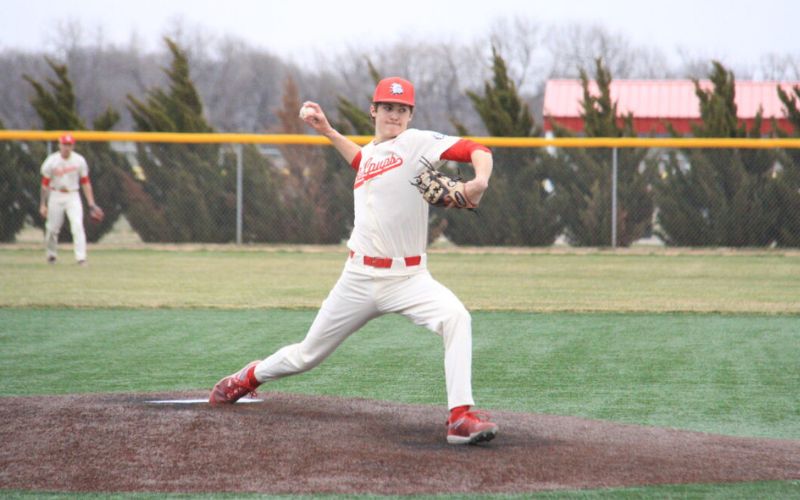 Myers’ No-Hitter Sparks Sweep of Circle