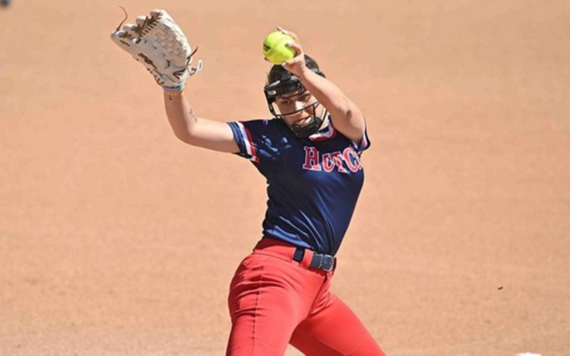 Dragons Sweep Dodge to Reach 1,000 All-Time Program Wins