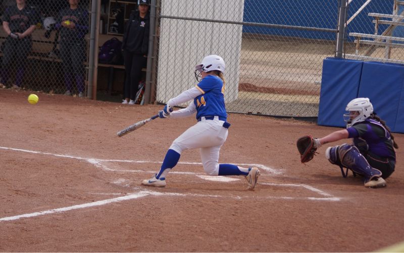 Bethany Splits With RV Oklahoma Wesleyan to End the Regular Season