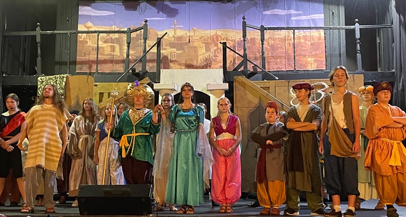 Family Community Theatre Brings Disney’s Aladdin Jr. to the Stage this Weekend