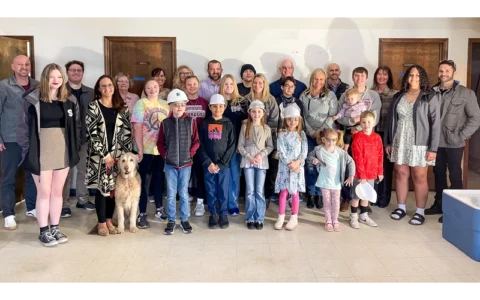 content_Photo_3_-_Students__Board_Members__Staff__Administration