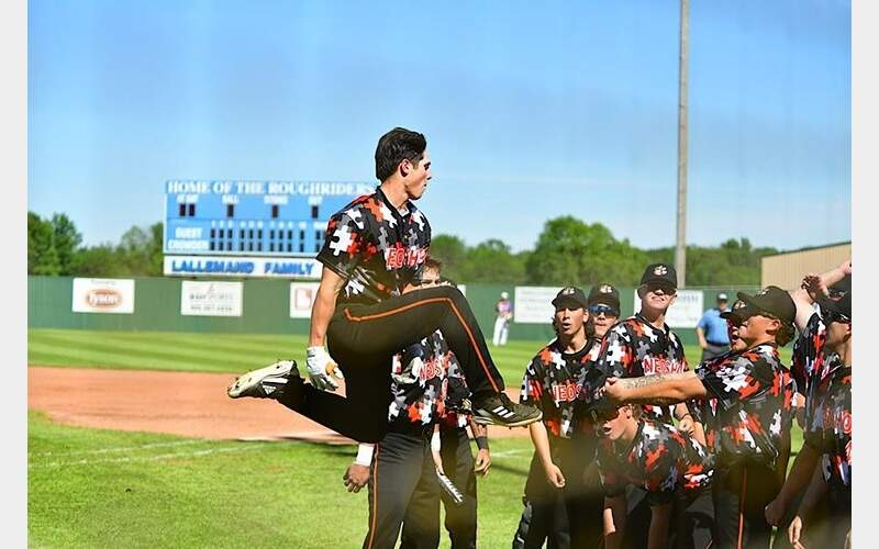 Baseball Panthers Get 30th Win On The Road