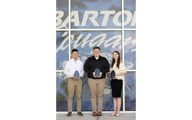Barton Presents Student Ambassador Awards