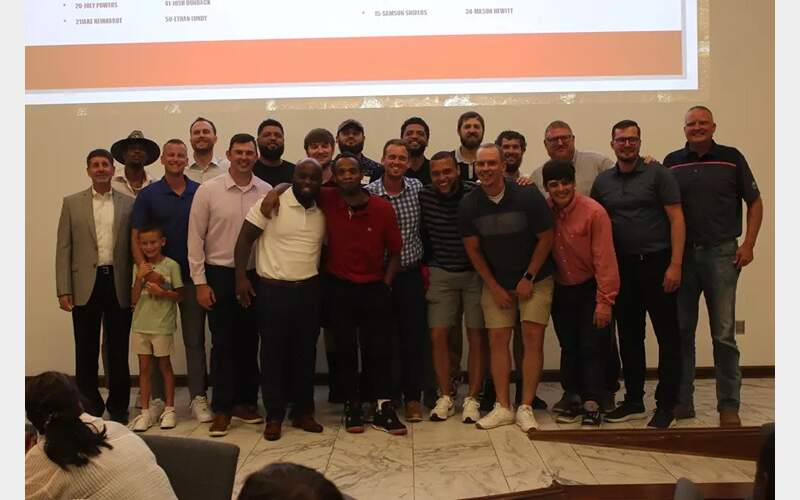 Two McPherson Men’s Basketball Teams Honored at Bulldog Athletic Banquet