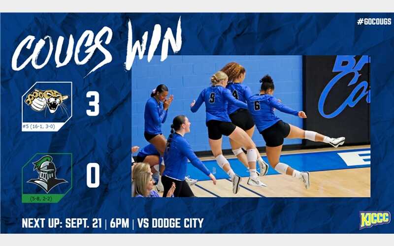 5th Ranked Volleyball Cougars Pick Up Sweep at Seward County