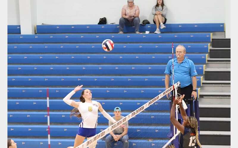 Volleyball Tigers Fall to Nelson and Texas Wesleyan at Home