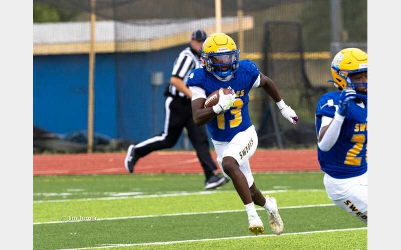 Swedes Lose Cross-County Rivalry; Fall 59-7