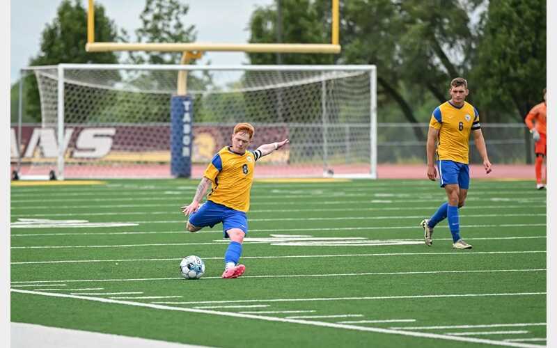 Men’s Soccer Bluejays Battle Bravely in Tough Matchup