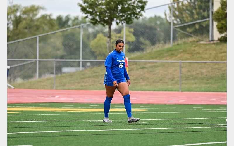 Women’s Soccer Bluejays’ Second-Half Rally Falls Short Against Coyotes