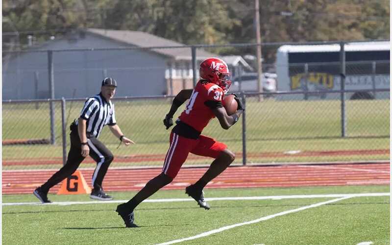 Football Bulldogs Rout Kansas Wesleyan, Snap Losing Streak