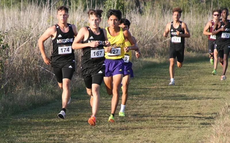 Neosho Cross Country Host NCCC Invite