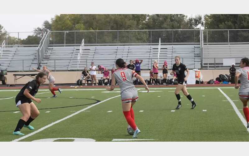 Women’s Soccer Bulldogs Fall To Southwestern