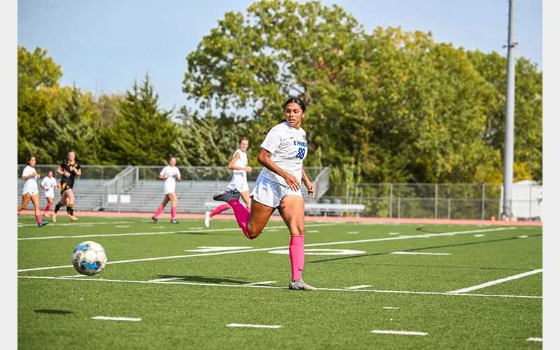Women’s Soccer Bluejays Complete Comeback, Rally to Defeat Bethel