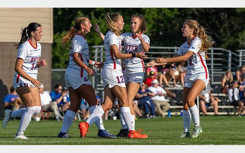 Blue Dragon soccer advances to Region 6 championship game