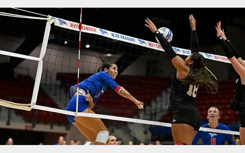 Volleyball Dragons Fall in 5 Sets at Dodge City