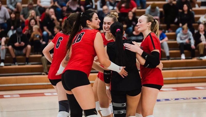 No. 16 Volleyball Bulldogs Come Up Just Short In KCAC Championship Game