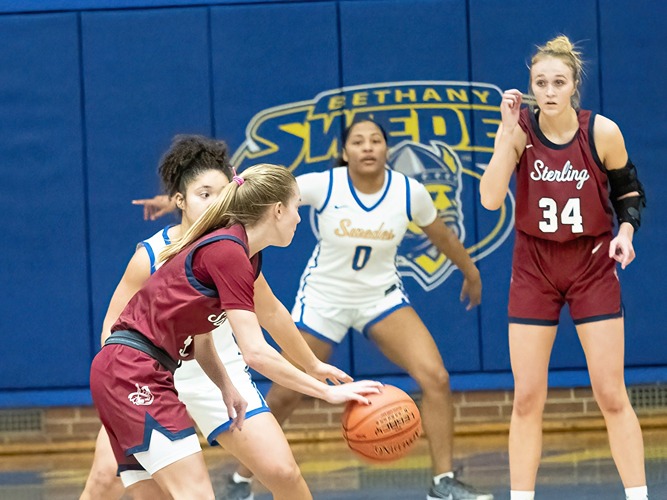 Black-Harmon’s Double-Double Fuels Lady Swedes Past Panthers