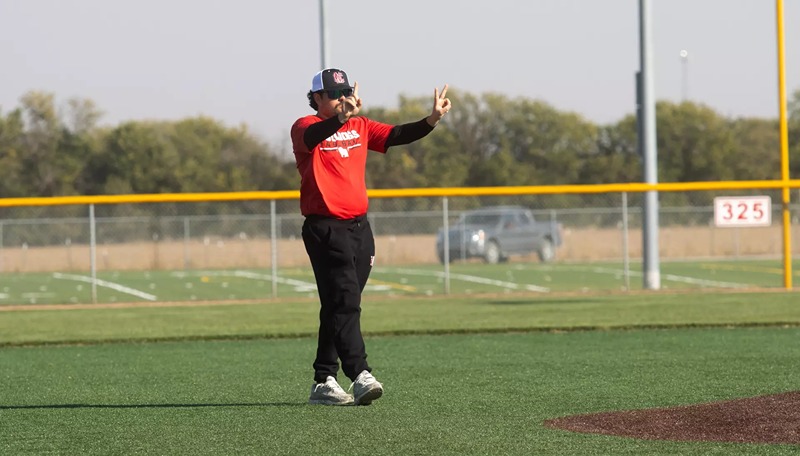 Bulldog Baseball Splits Final Two Games in Cajun Collision