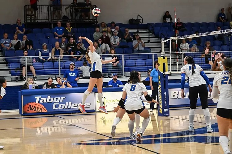 Tabor Volleyball Falls in Gritty Effort to Open the Season