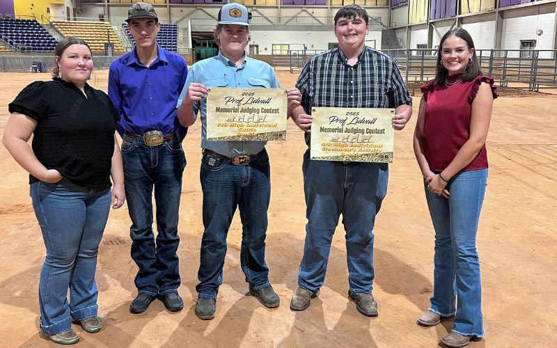 Allen Livestock Judging Team Competes at Prof Lidvall Memorial