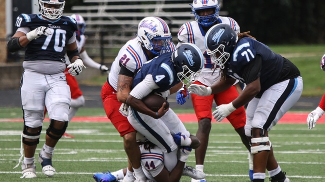 No. 1 Dragons Pull Away From No. 9 Iowa Central