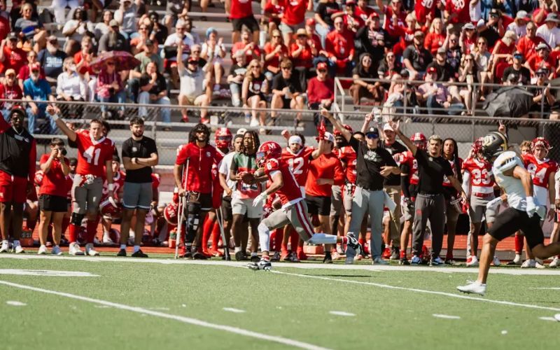 McPherson Football Strolls Past Ottawa 70-28 on Homecoming Weekend