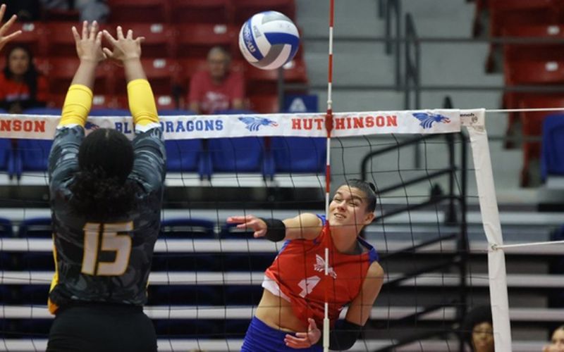 Blue Dragon Volleyball Swept by Tyler in Classic Opener