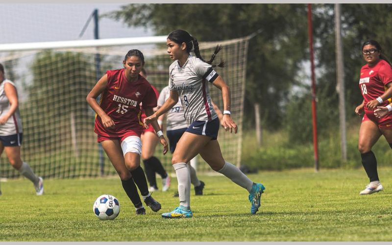 Lady Warrior late surge, unable to overtake the Swedes