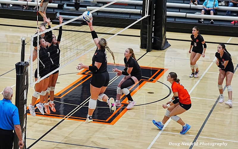 Inman Volleyball Team Takes Two Matches from Sterling; Froese Passes 1,000 Assists, 150 Aces