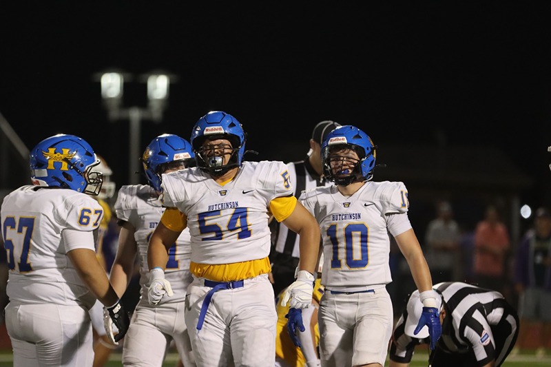 Salthawks Stumble Against Maize