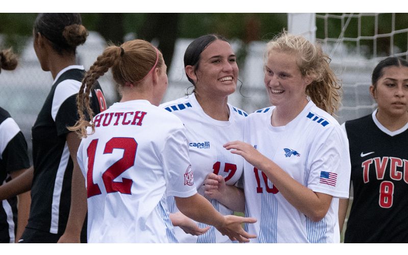 No. 12 Blue Dragons Roll Past Coffeyville