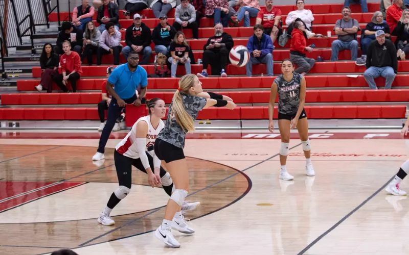 Bulldog Volleyball Secures Ninth Conference Win with 3-0 Victory Over Avila