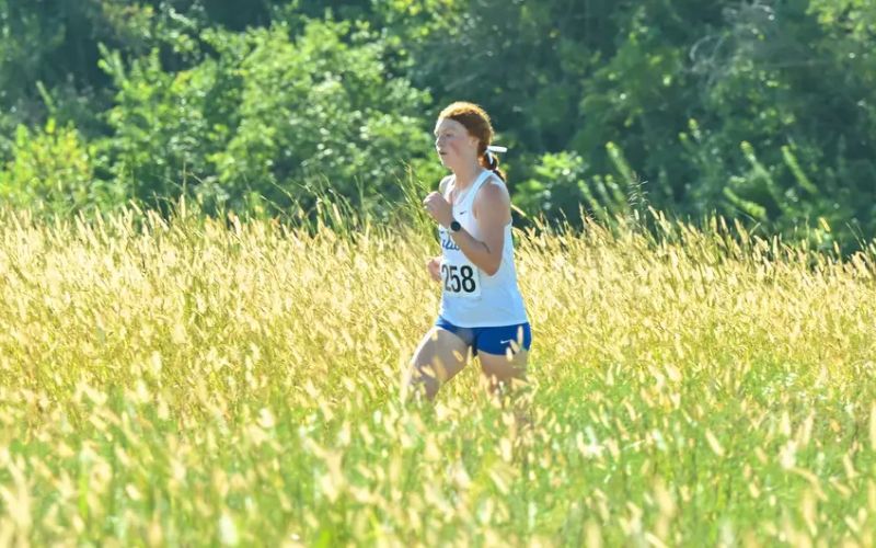 Maxfield Leads Bluejay Women to First Meet Title of 2025