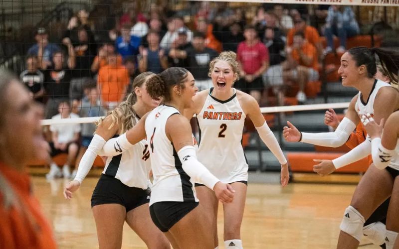 Panthers Volleyball Dominate Rose State in Home Sweep