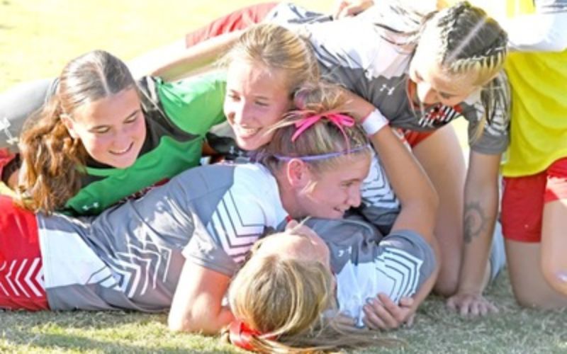 Stanger sinks game-winning goal