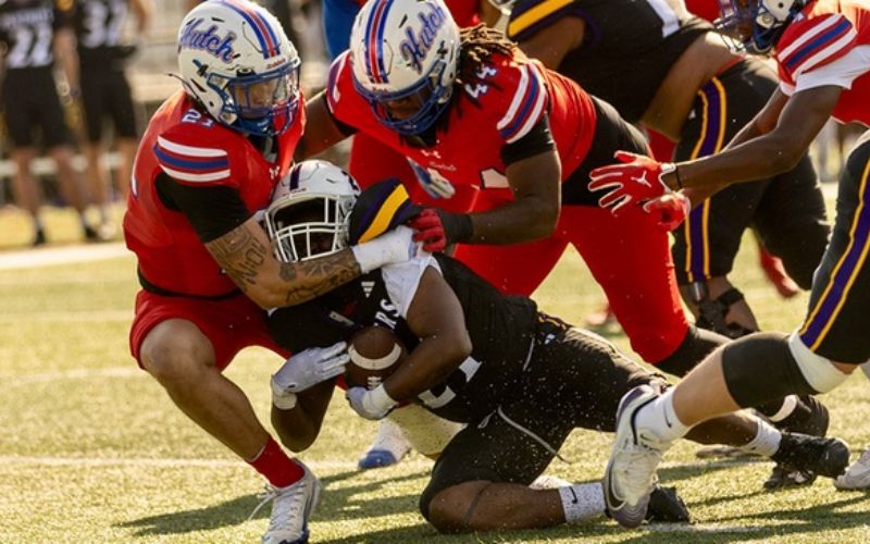 No.1 Dragons Open KJCCC Play at Dodge City