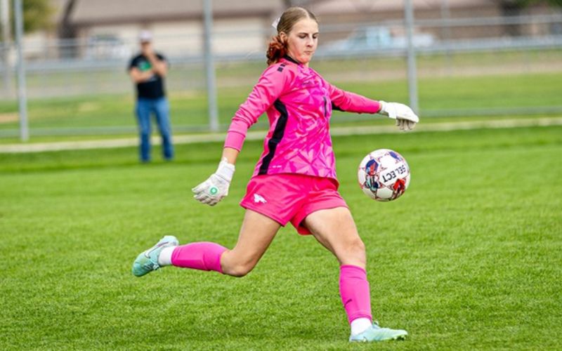 Carvell Named KJCCC Goalkeeper of the Week