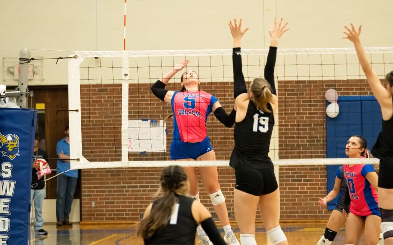 Swede Volleyball Complete Thrilling Reverse Sweep Behind Gehring’s Sixth Triple-Double