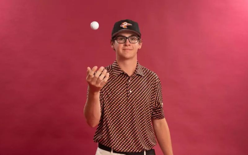 Larks Golf Team Finishes Fourth at Evangel Fall Invitational