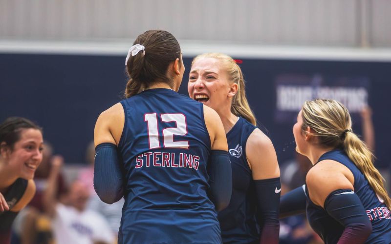 Lady Warriors Volleyball defeat Panthers, 3-1