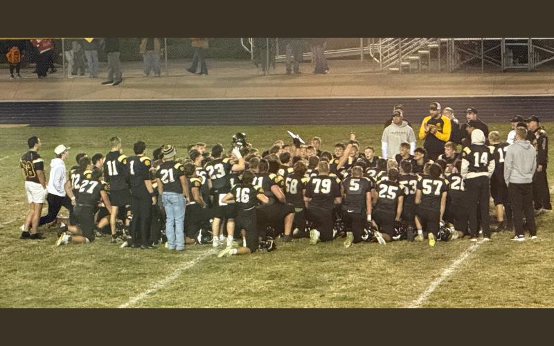 Andale Routs Clay Center for Regional Championship