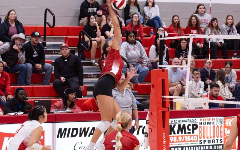 Bulldogs Fall 3-0 to Oklahoma Wesleyan in KCAC Semifinals