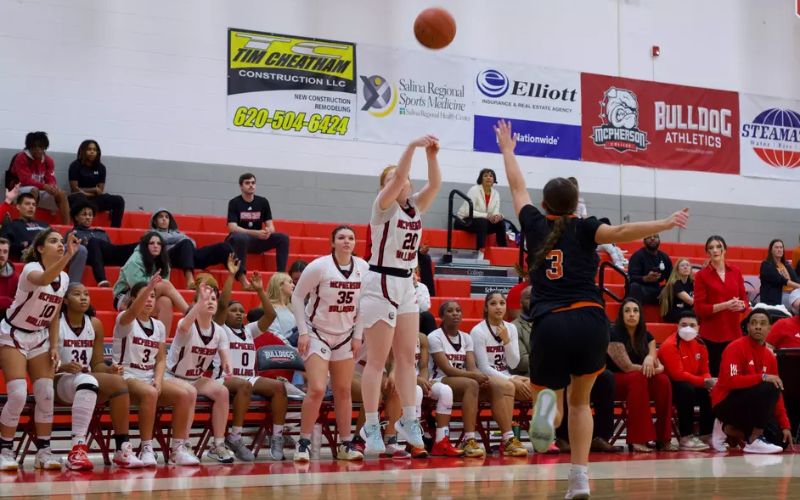 Bulldog Women’s Basketball Fall to Wildcats in First Loss of 2025