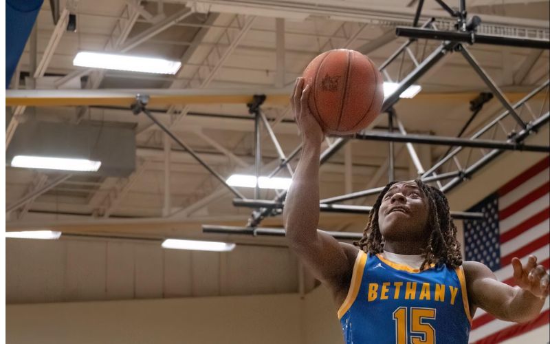 Swede men’s Basketball Start 0-1 in KCAC Play, Fall 99-82 to Eagles