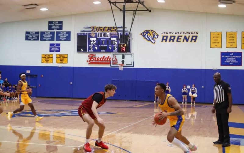 Tiger Men’s  Battle Hard but Fall to Tabor on Homecoming