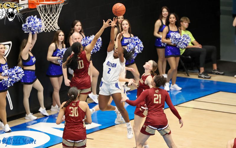 Donanu’s career night not enough as Barton drops Classic finale to Redlands