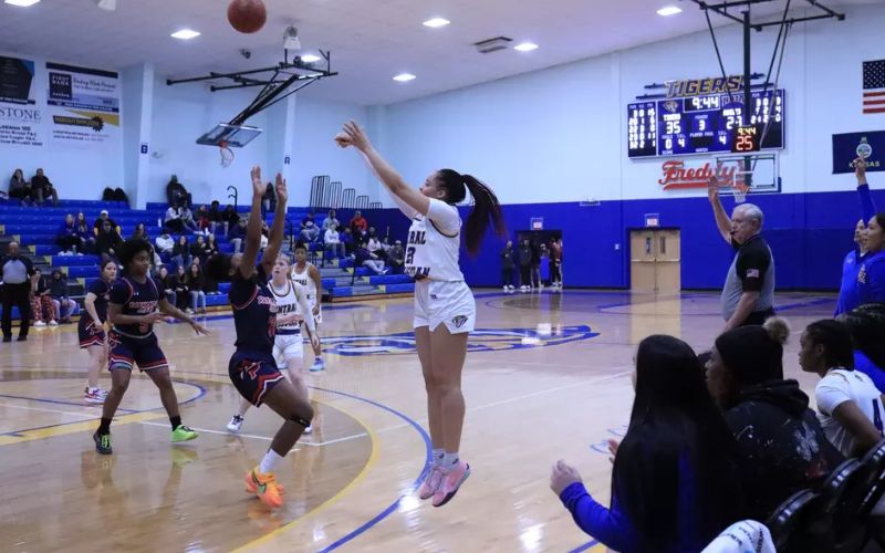 Tiger Women’s Basketball Opens Season With Convincing Win Over Cottey, 67-54