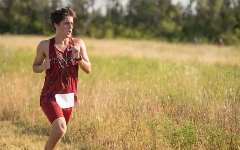 Hesston Runners Compete at NAIA Cross Country Nationals