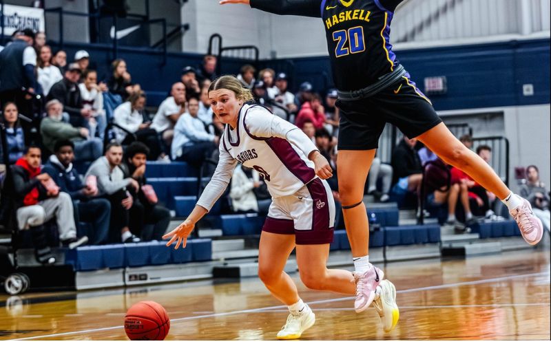 Lady Warriors Basketball  overcome, upset No. 12 ranked Hastings