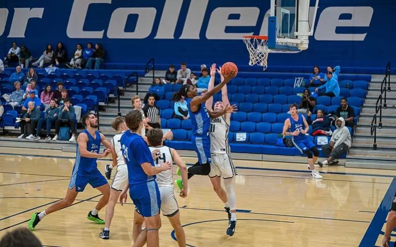 Bluejay Men’s Basketball make it two wins in a row with victory in Highway 56 Showdown against Tigers